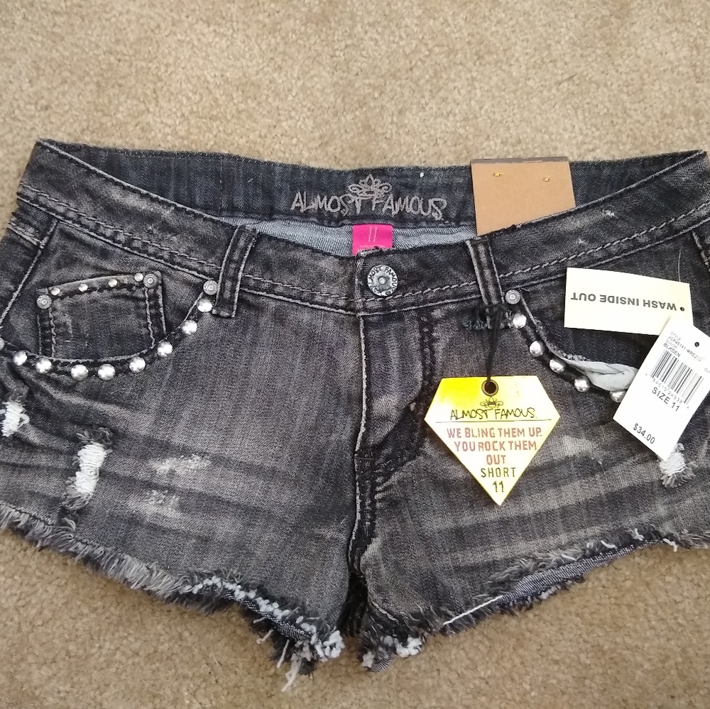NWT almost famous Jean shorts size 11